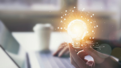 教程分享“雀神广东麻将微信挂(透视)”详细开挂玩法